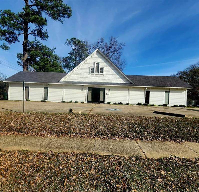 3939 Linwood Avenue - Photo 1