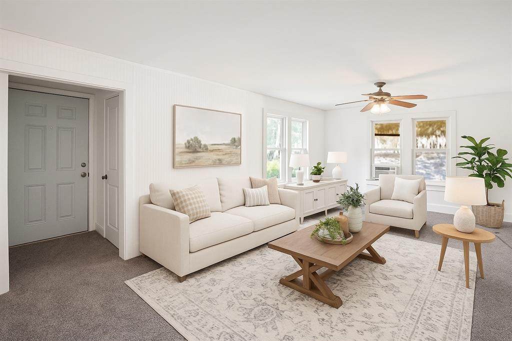 207 California Street - Photo 1