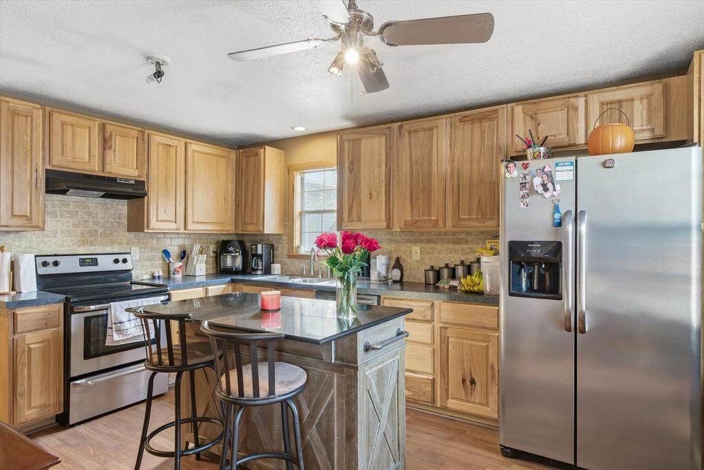 19917 County Road 4145 - Photo 1