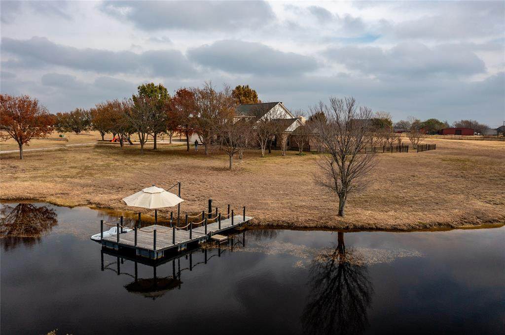 364 Parker Road - Photo 1