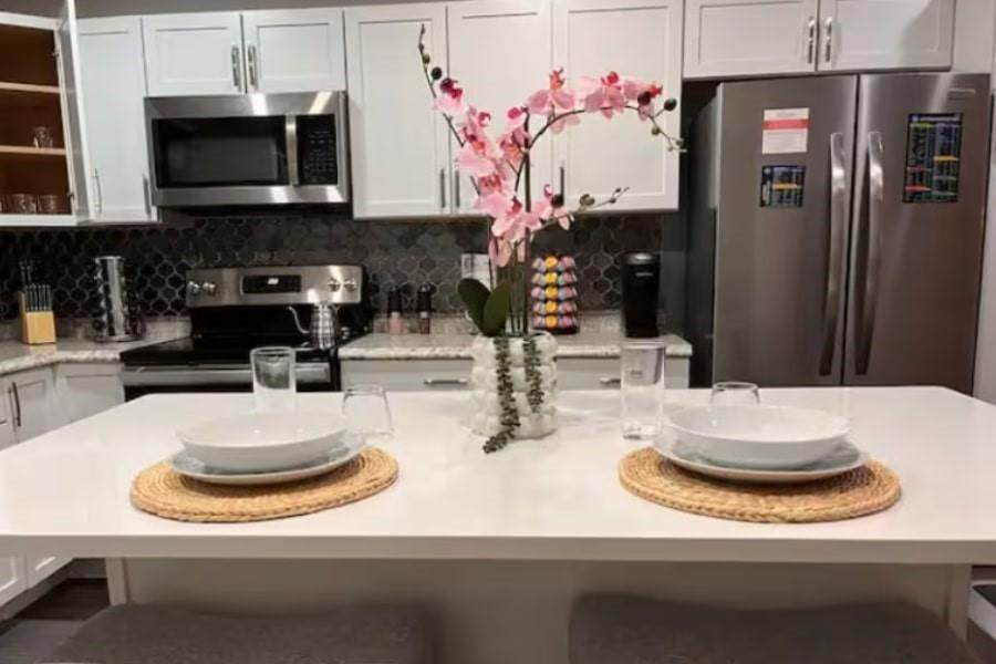 5311 Fleetwood Oaks Avenue - Photo 1