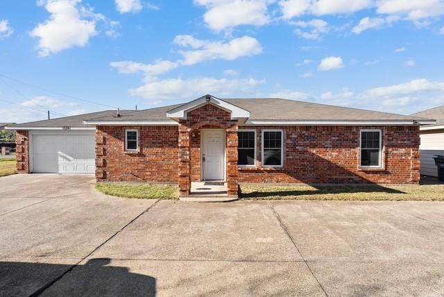 13741 Biggs Street - Photo 1