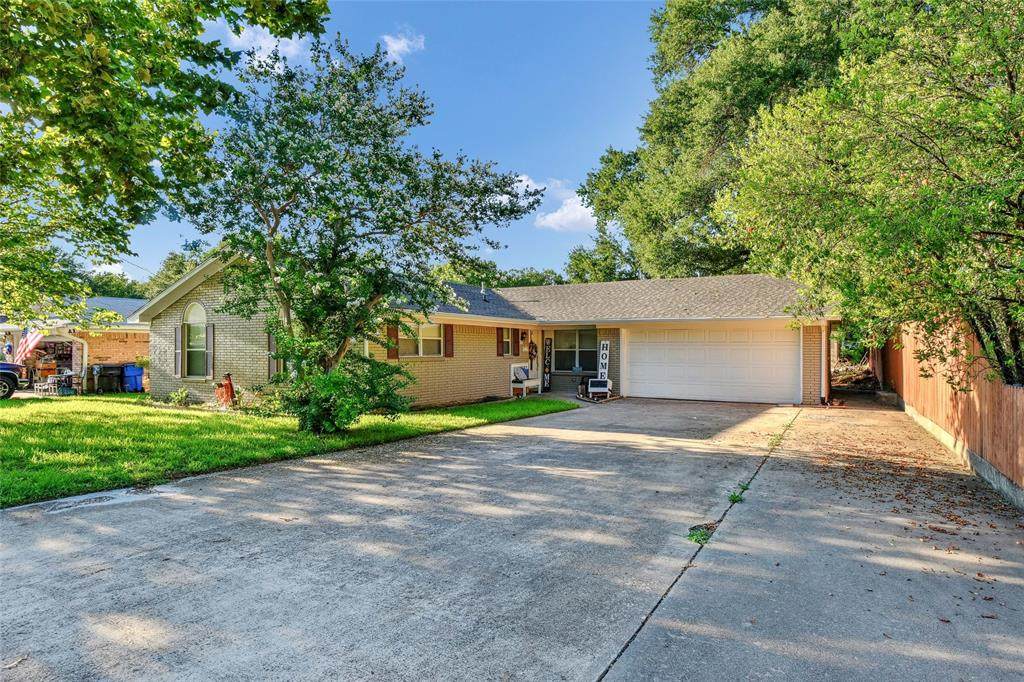 2513 Sunset Street - Photo 1