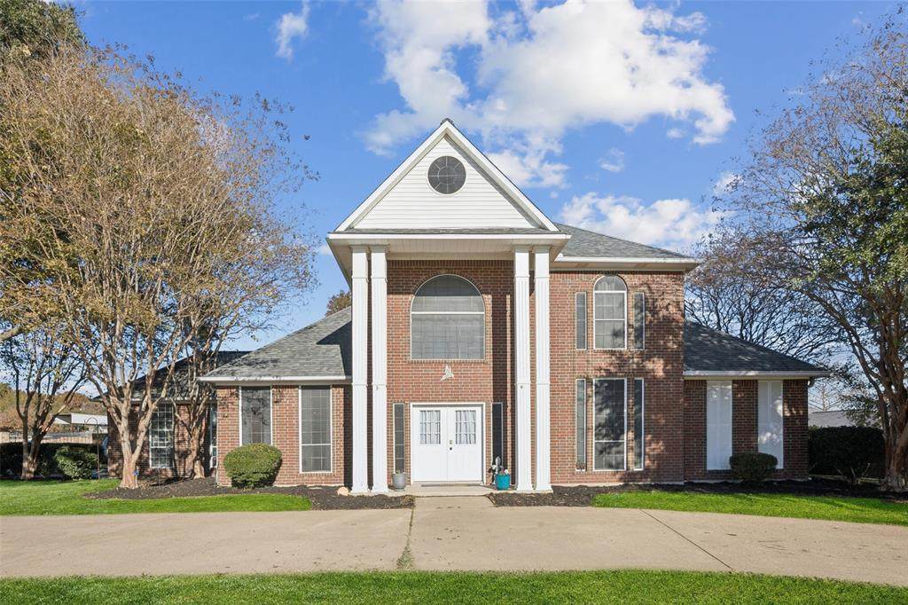 154 Buffalo Creek Drive - Photo 1