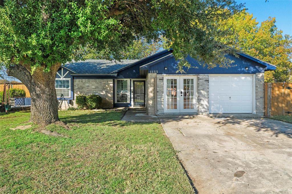 1133 Park Center Court - Photo 1