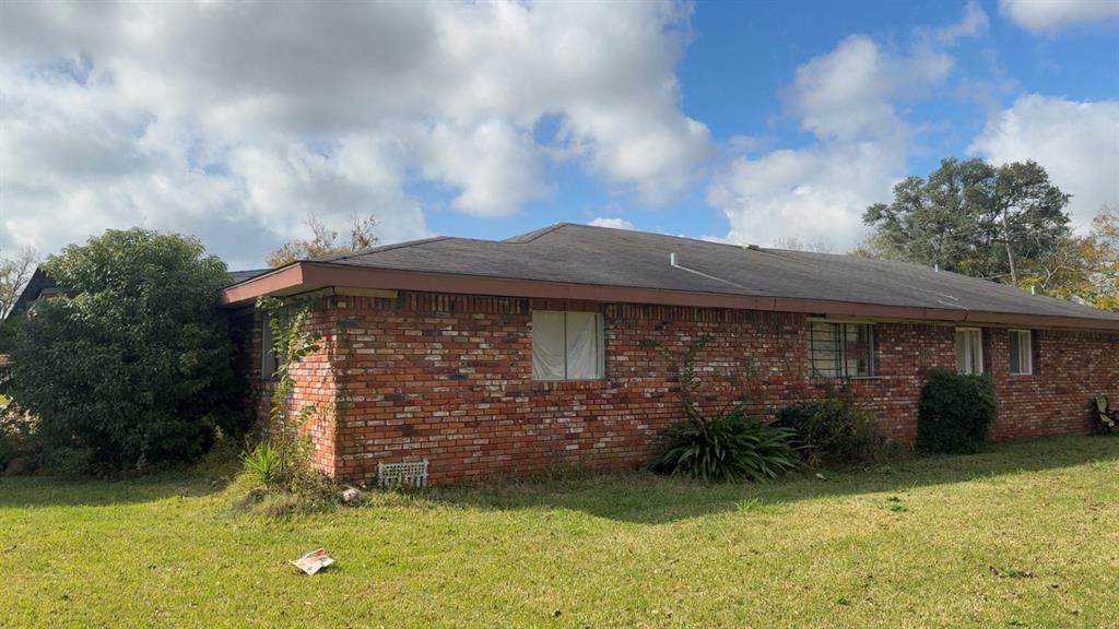 2005 Gulfway Drive - Photo 1