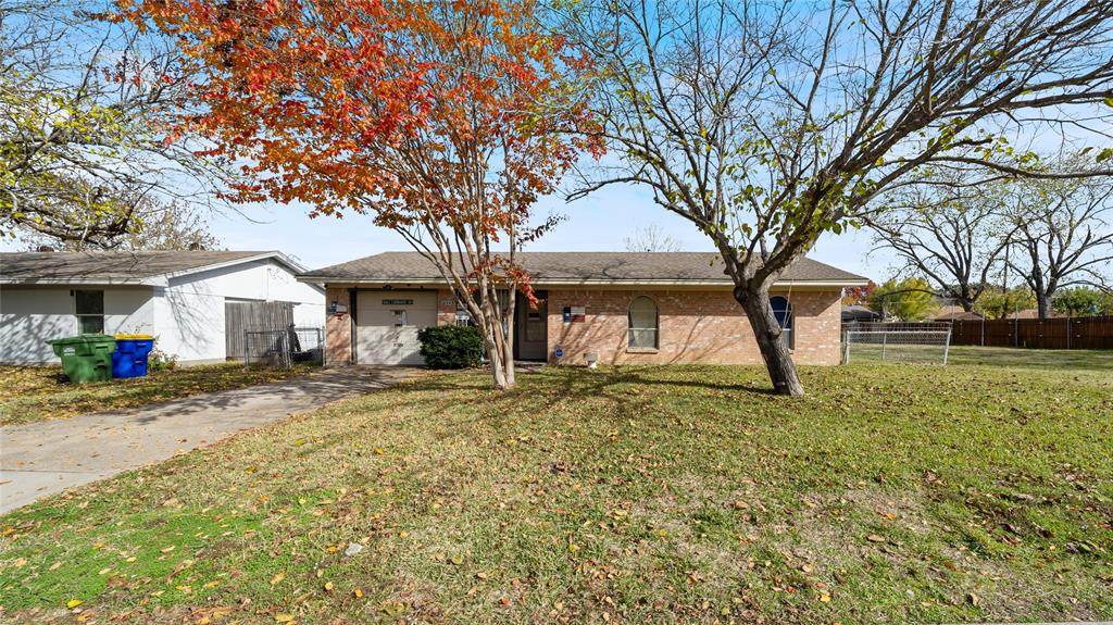 710 Catherine Lane - Photo 1