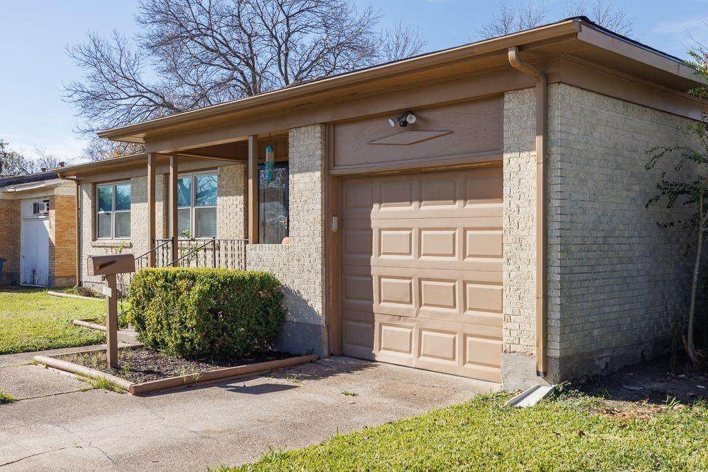 1723 Alhambra Street - Photo 1