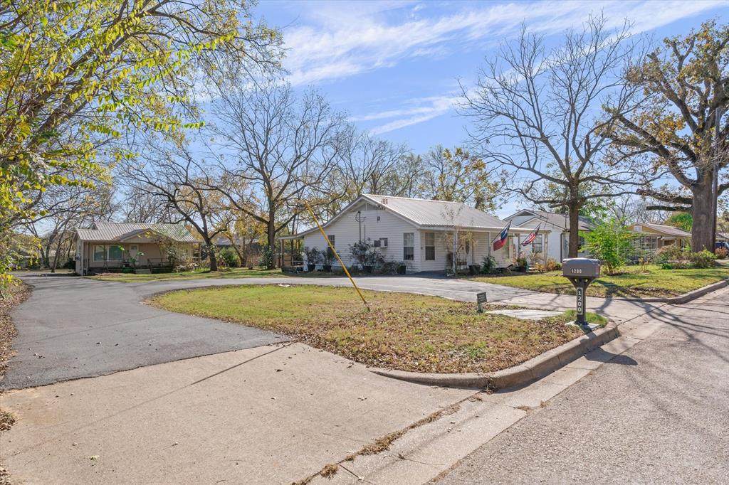 1200/1190 Big Rock Street - Photo 1