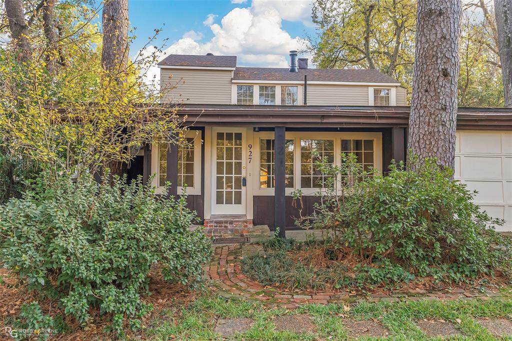 927 Boulevard Street - Photo 1