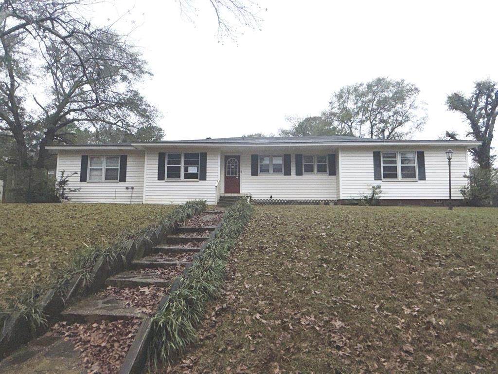 206 Summit Drive - Photo 1