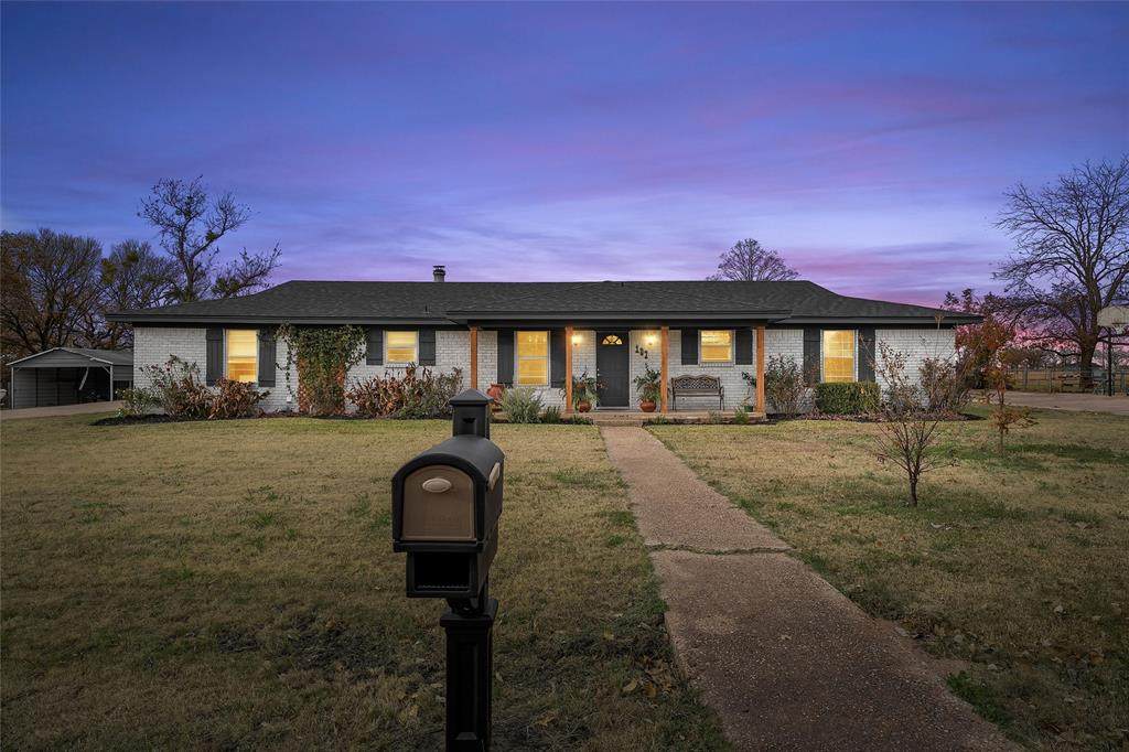 107 Woody Ray Drive - Photo 1