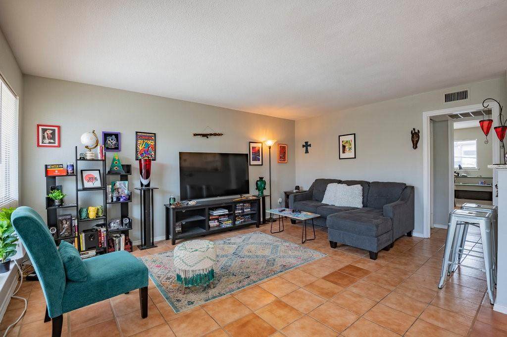 5000 Bowser Avenue - Photo 1