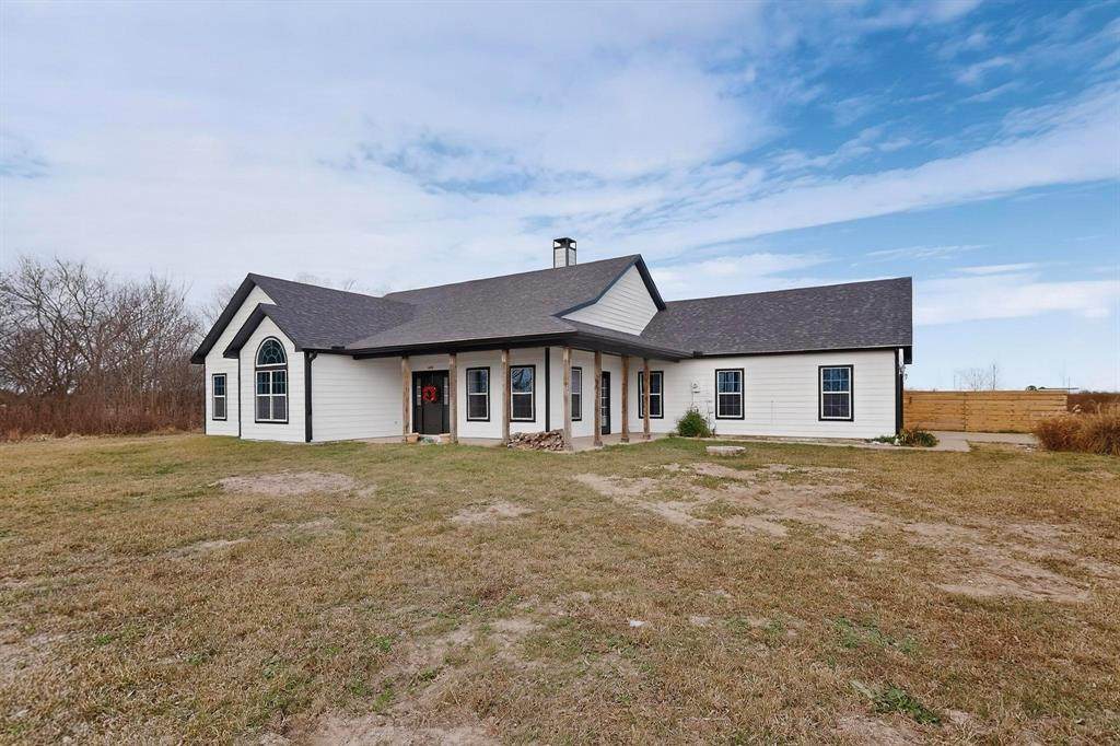 400 Vz County Road 4211 - Photo 1