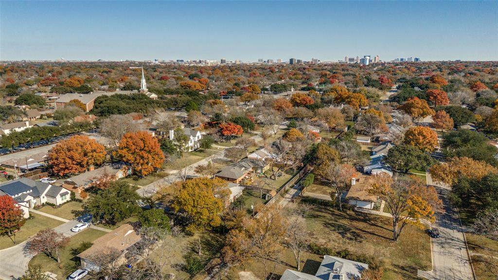 3009 Phyllis Lane - Photo 1