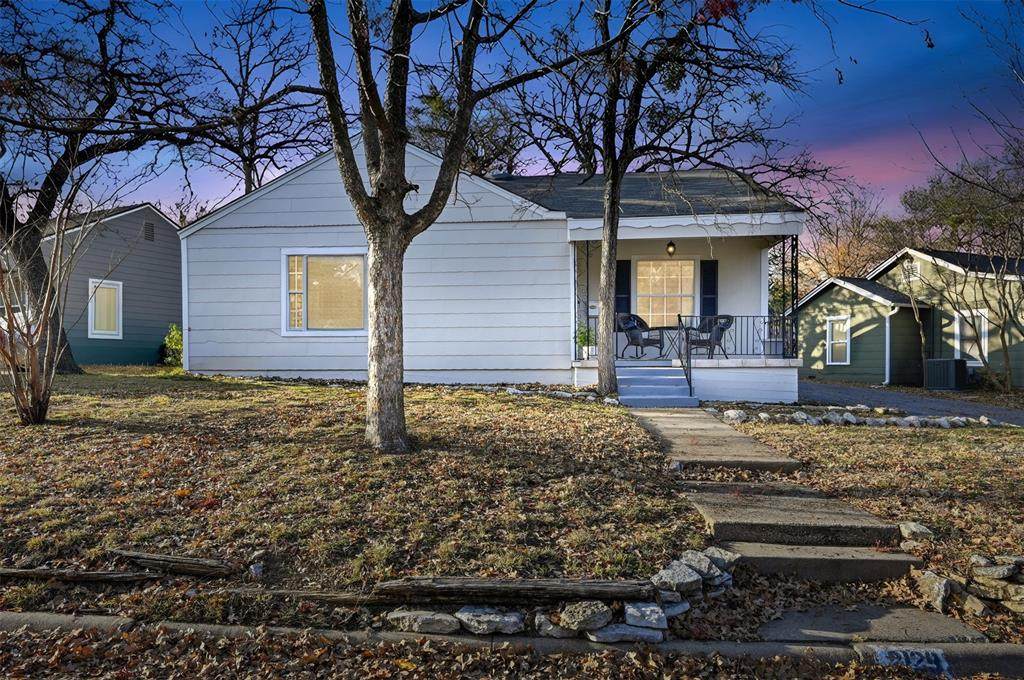 2129 Cardinal Lane - Photo 1