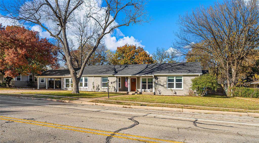 4007 Austin Avenue - Photo 1