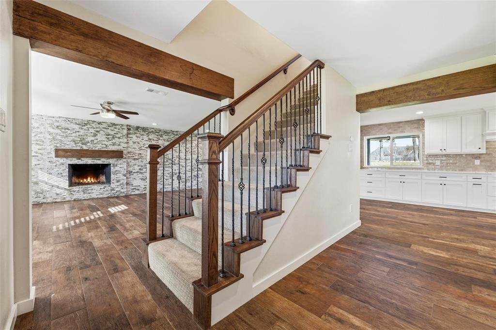 1845 Summer Lane - Photo 1