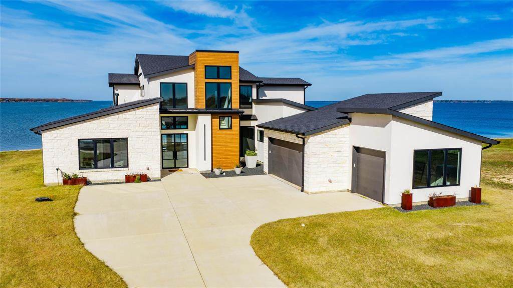 104 Mary Court - Photo 1