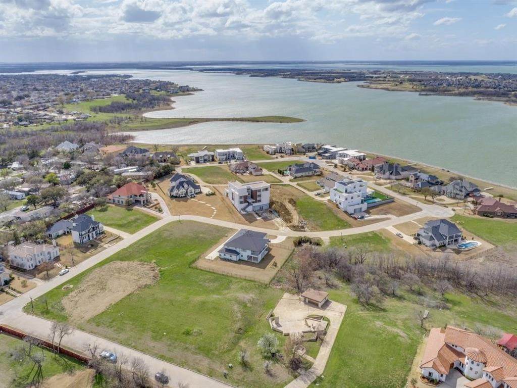 7409 Waters Edge Court - Photo 1