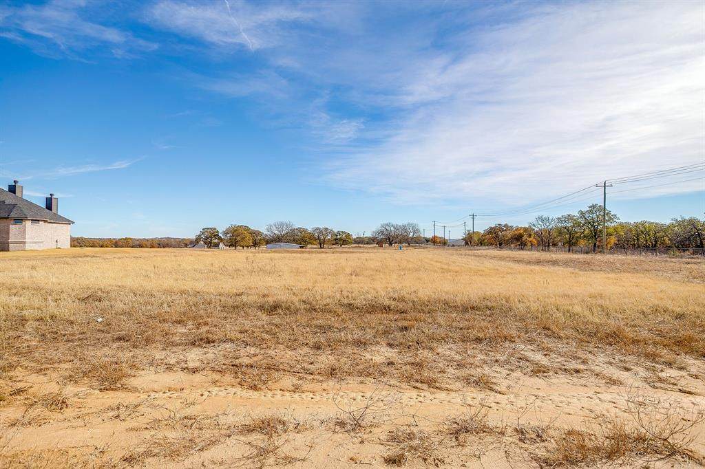 100 Prairie Winds Drive - Photo 1