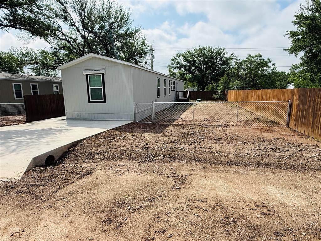 3005 Elmwood Drive - Photo 1