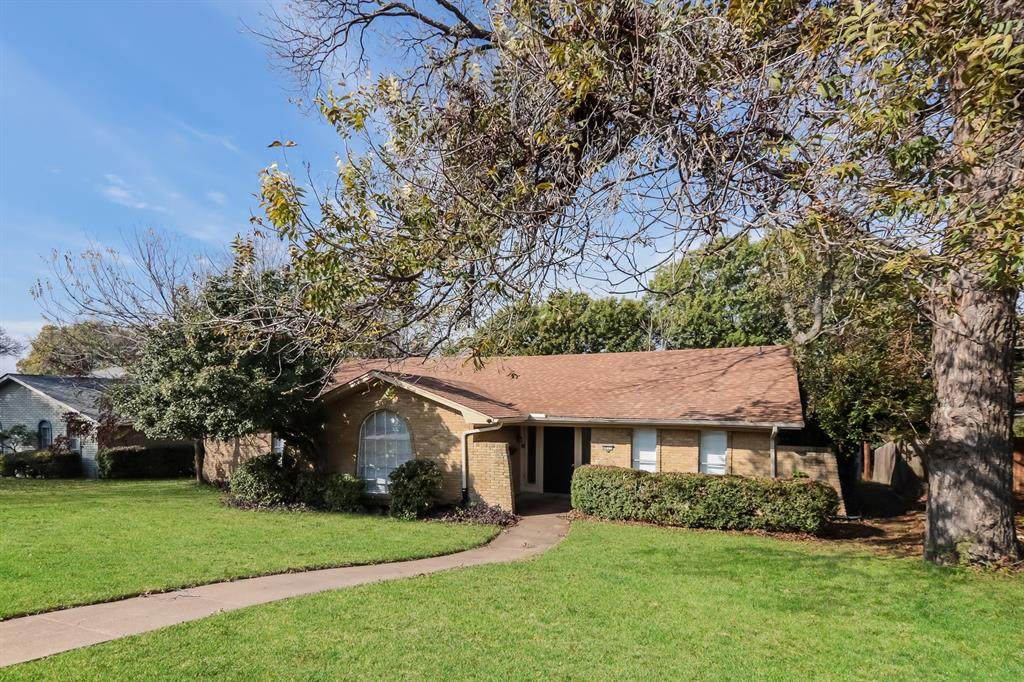 4821 Ashbrook Road - Photo 1