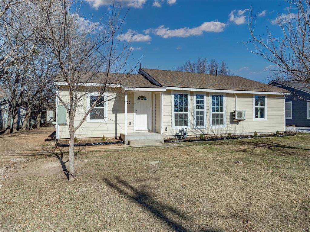 807 Adkins Street - Photo 1