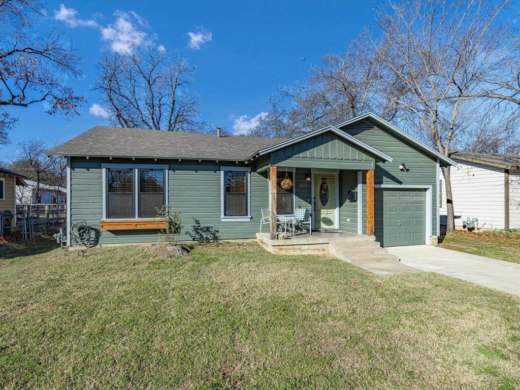1400 Bennett Drive - Photo 1