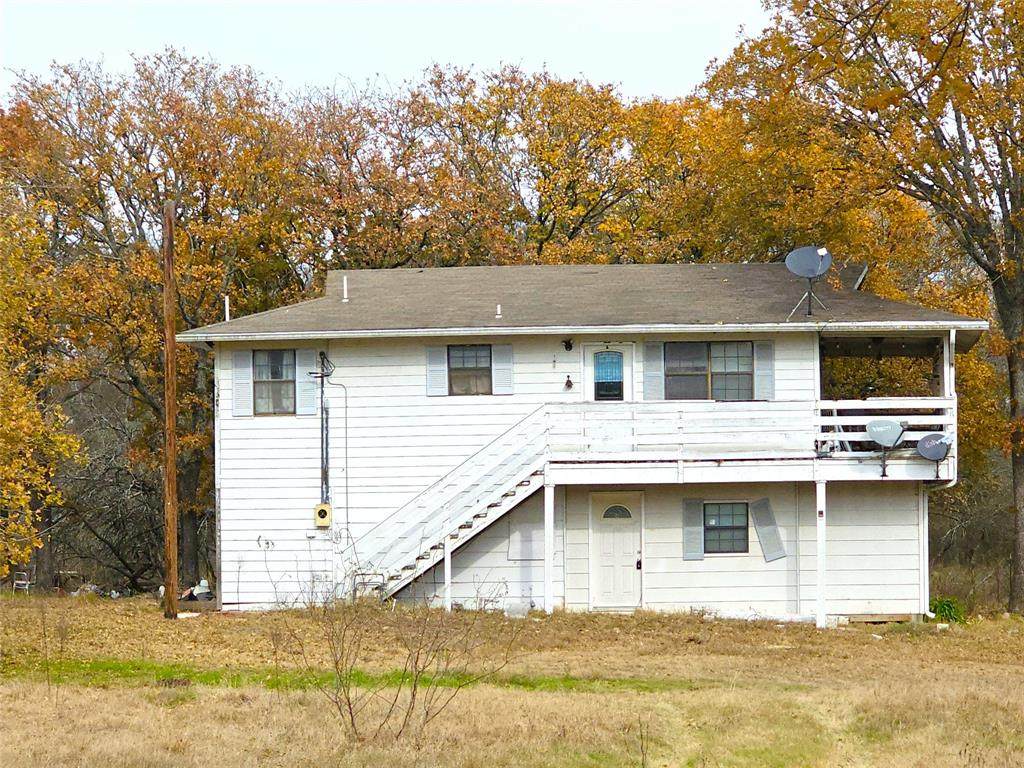 2240 County Road 2162 - Photo 1