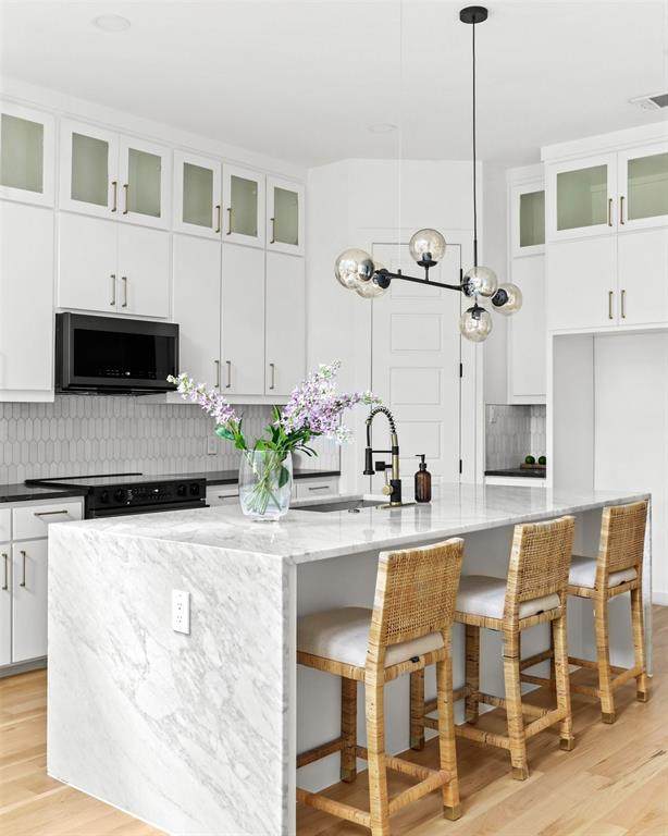 1958 Toronto Street - Photo 1