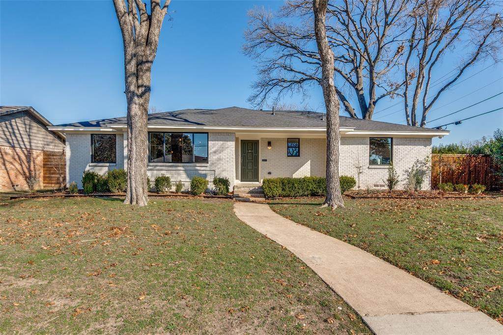 2578 Saint Francis Avenue - Photo 1