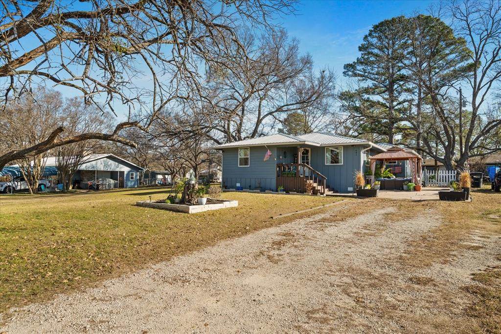 681 Briggs Boulevard - Photo 1