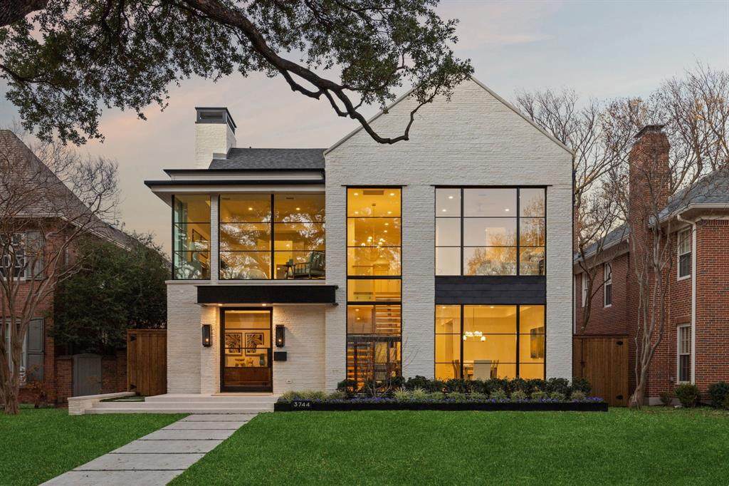 3744 Stanford Avenue - Photo 1