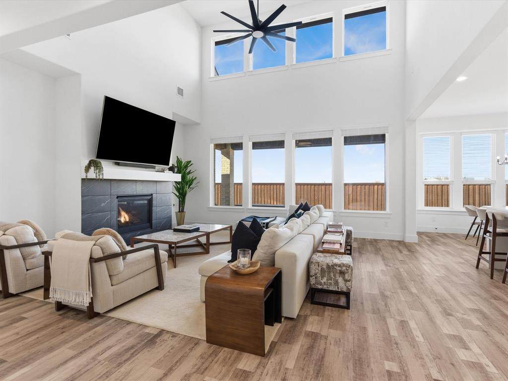 1000 Sycamore Place - Photo 1