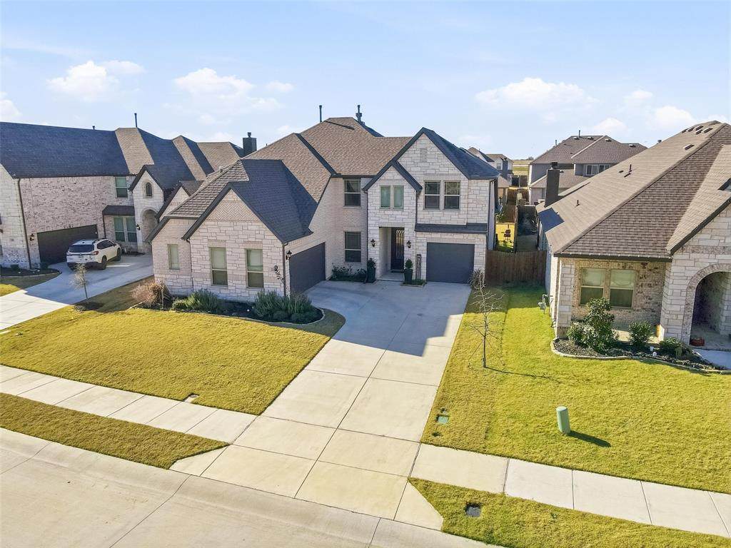 222 Lakewood Lane - Photo 1