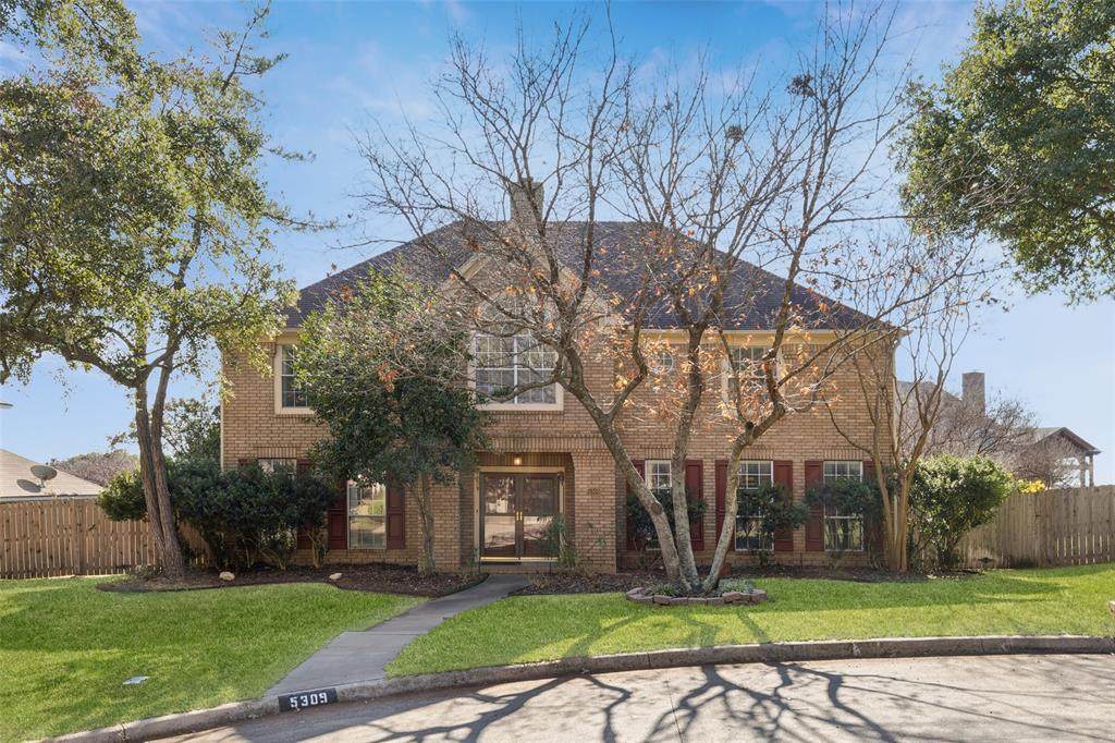 5309 Starry Court - Photo 1