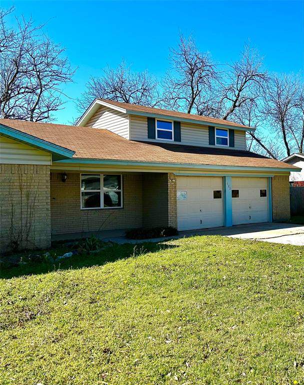725 Meadowlark Circle - Photo 1