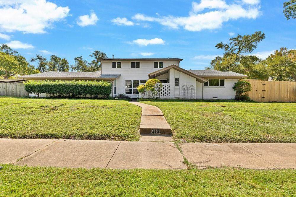 312 Rio Grande Street - Photo 1