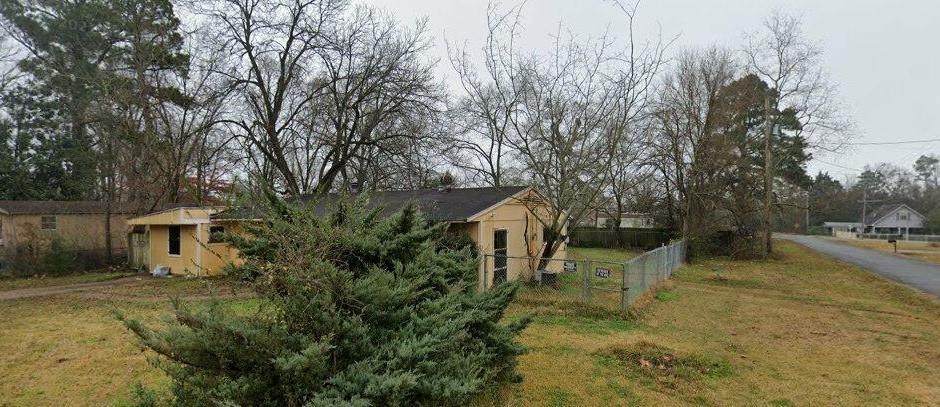 4233 Ridgeway Street - Photo 1