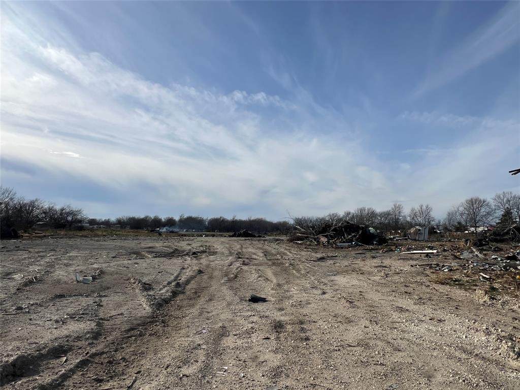 8894 Fm 751 - Photo 1