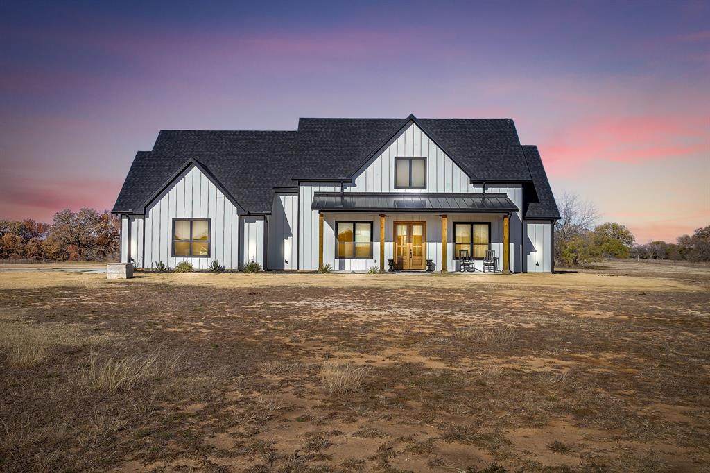 8140 Lavender Road - Photo 1