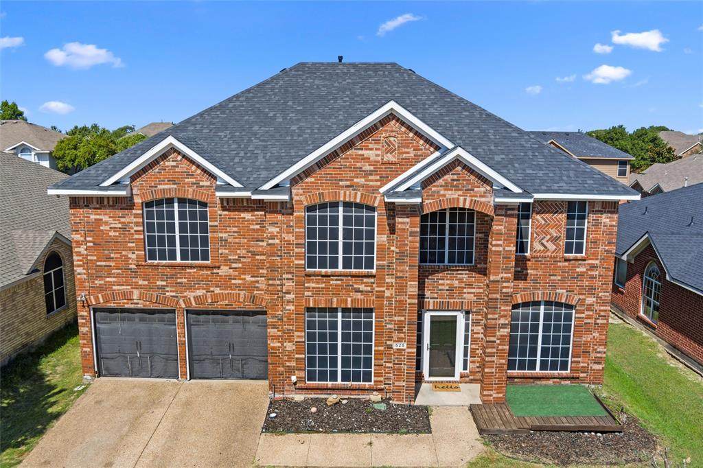 525 Magnolia Trail - Photo 1