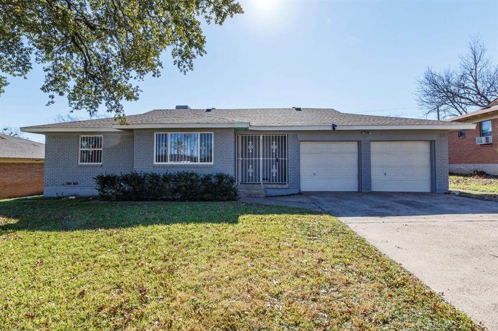 1530 Caravan Trail - Photo 1