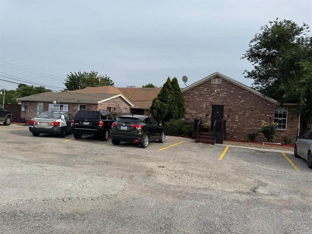 2340 Chandler Drive - Photo 1