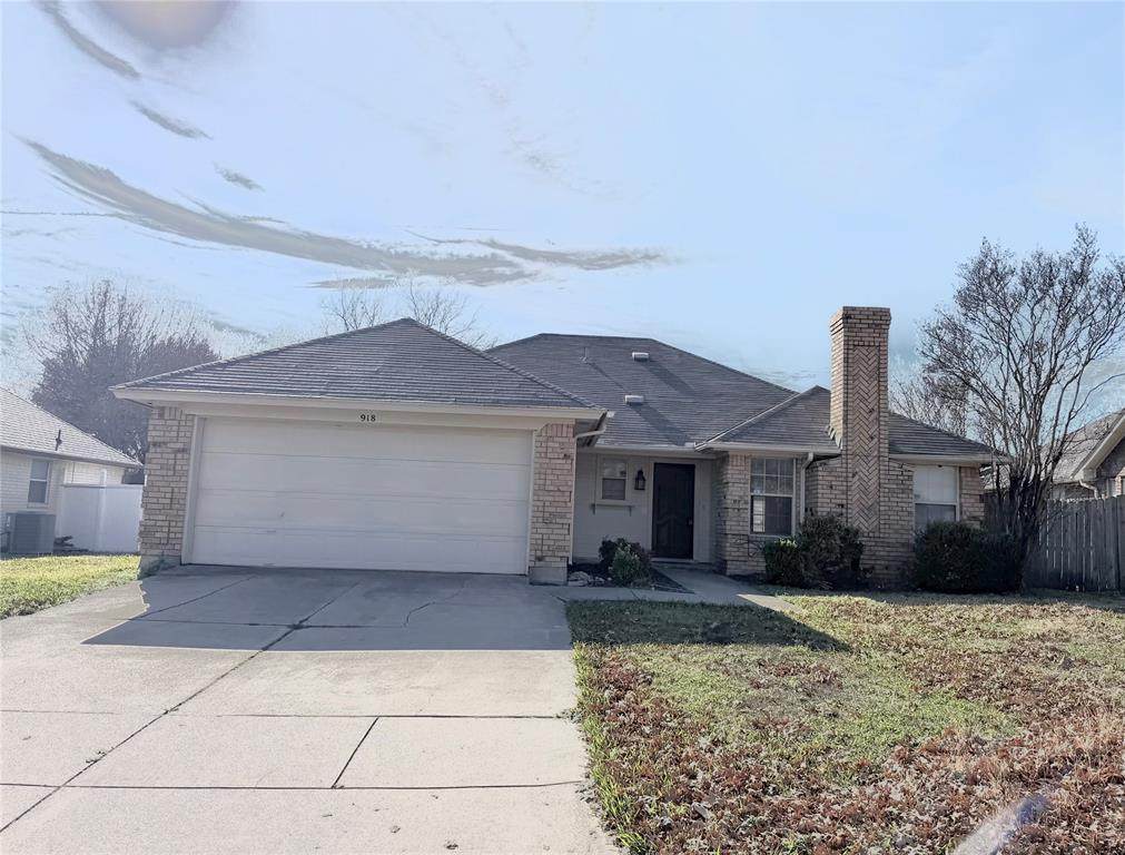 918 Gwinnett Circle - Photo 1