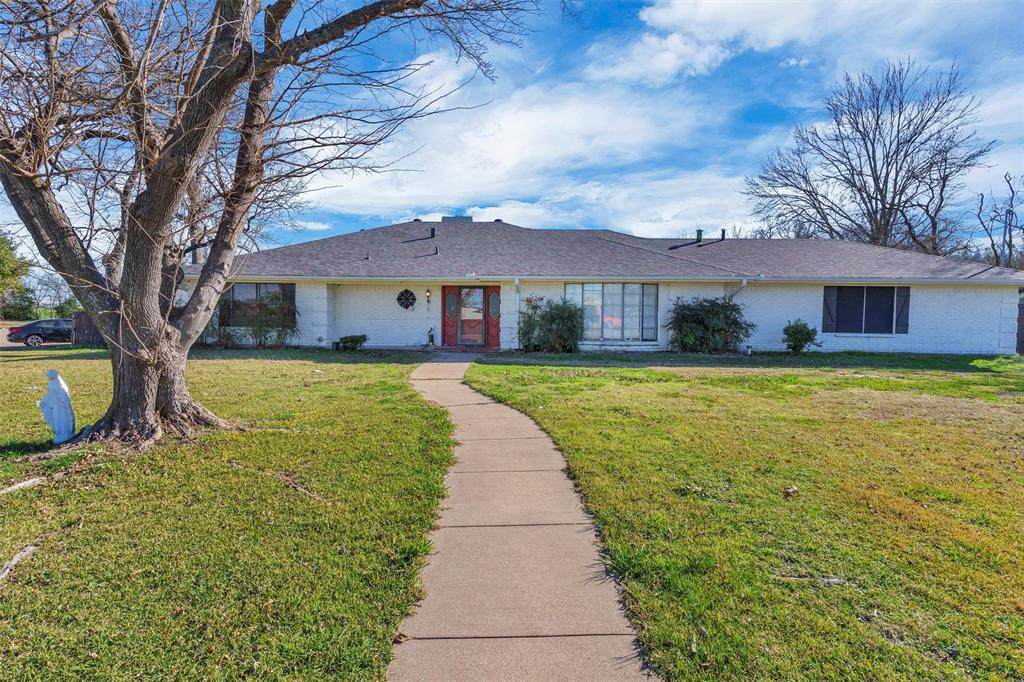 706 Criner Street - Photo 1