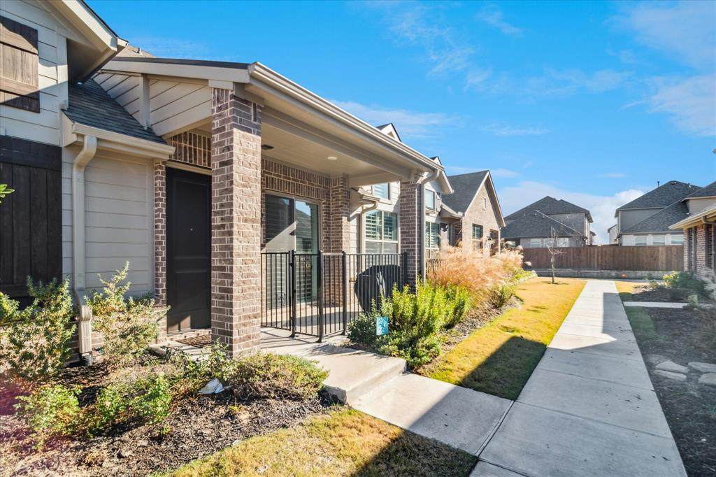 2805 Concord Drive - Photo 1