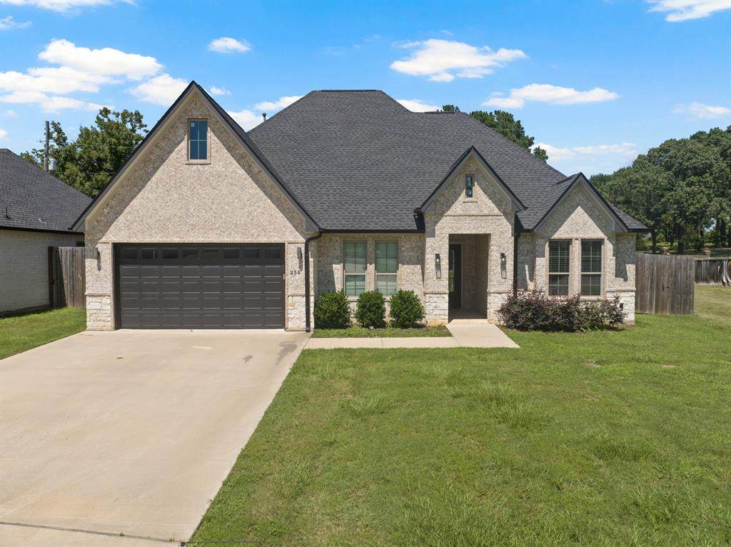 255 Kathryn's Court - Photo 1