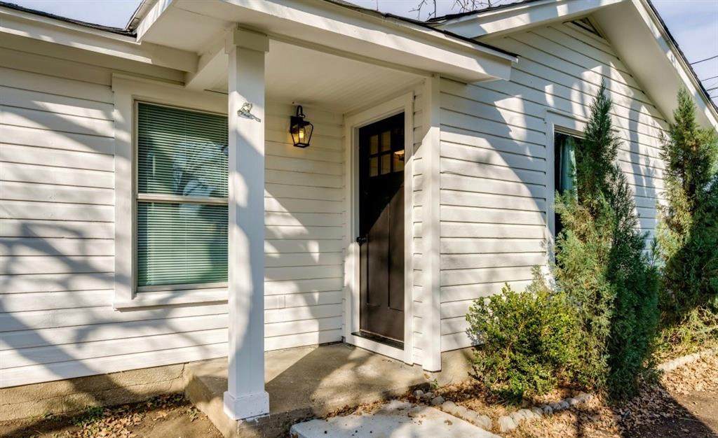 2021 Bluebonnet Drive - Photo 1